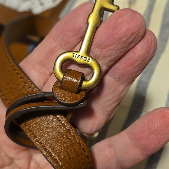 Fossil coated fabric and leather bag with tassel - Picture 8 of 9